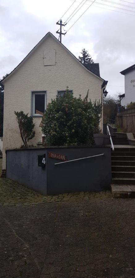 Mosel-Ina Villa Bullay Exterior foto